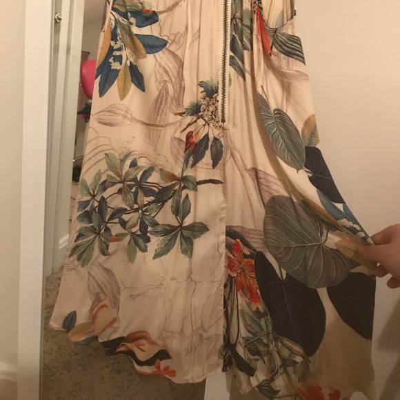 LF dress - Picture 3 of 4